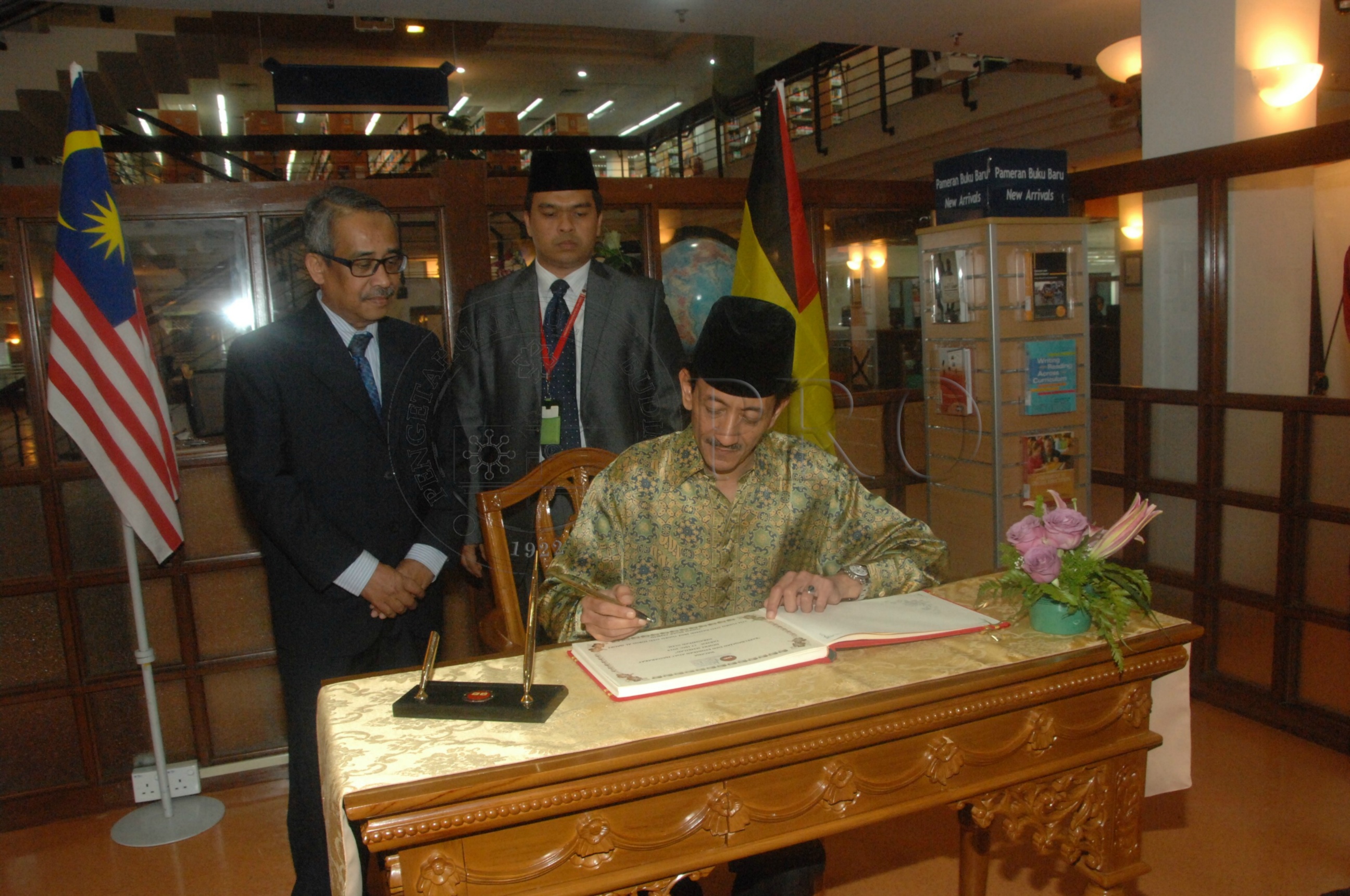 PRO 14 33 WACANA FBA 0065